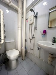Blk 216 Jurong East Street 21 (Jurong East), HDB Executive #622688191